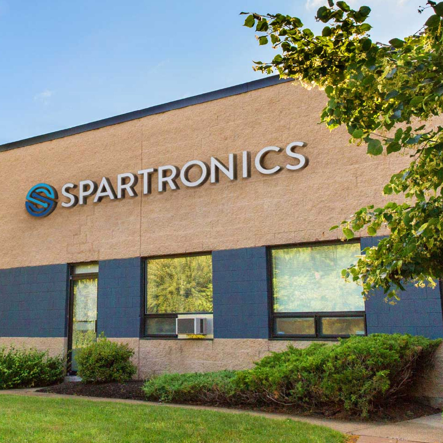 Spartronics Plaistow Selected as a Raytheon Technologies Premier Award